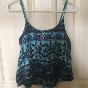 So cute spaghetti strap crop top